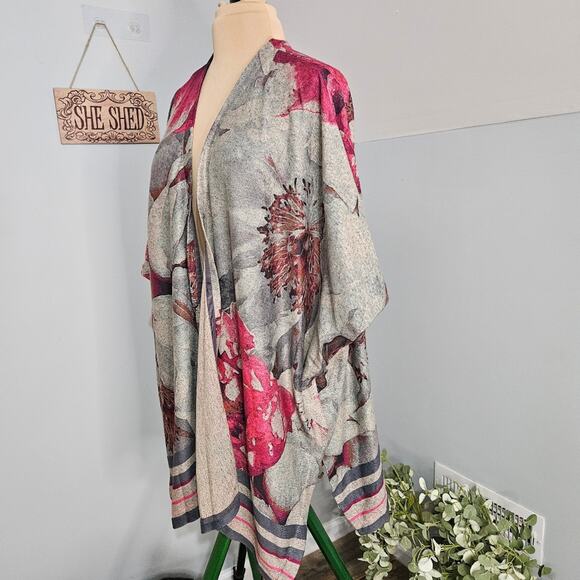 Chico's Floral Kimono Pink Gray Sweater Cardigan Bloomcore Outerwear XL Mature - Picture 4 of 11